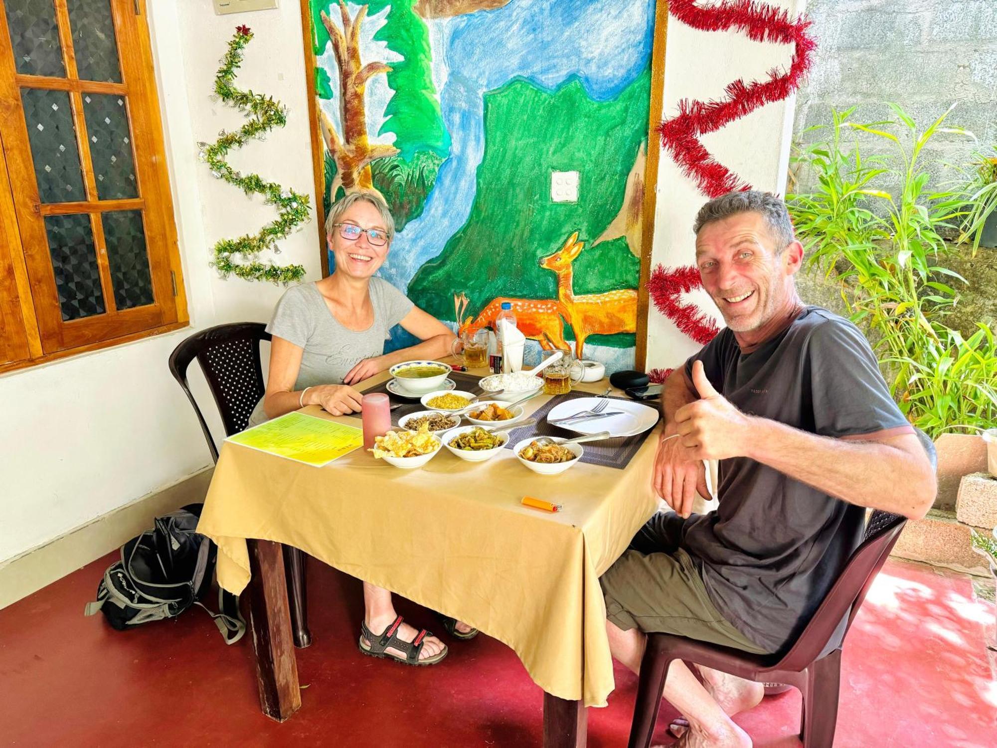 Nethmi Homestay & Restaurant Тангалле Екстер'єр фото