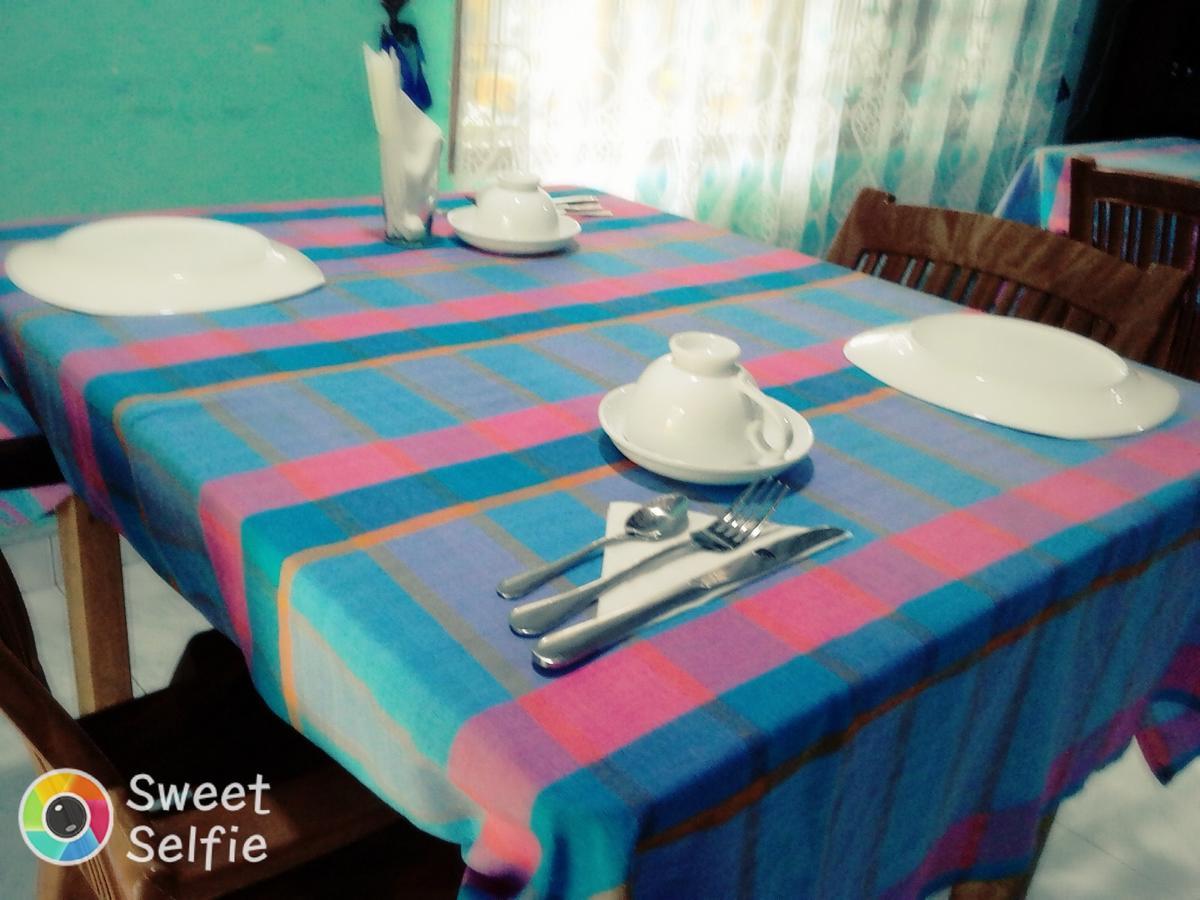 Nethmi Homestay & Restaurant Тангалле Екстер'єр фото