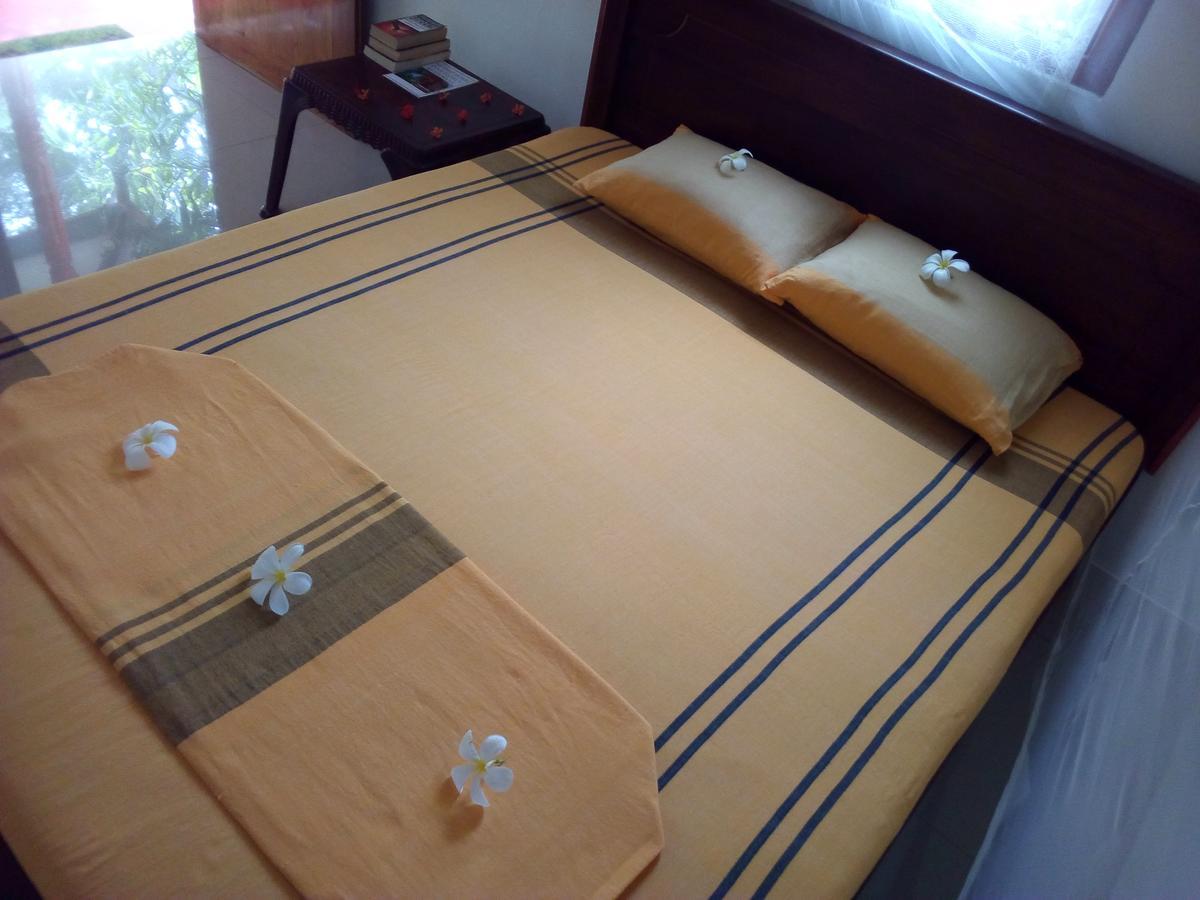 Nethmi Homestay & Restaurant Тангалле Номер фото